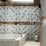 ALLMARBLE_WALL GOLDEN WHITE SATIN 40X120 DECORO CLUB