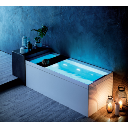 DIVINA 35 WITH FRAMELESS PANELS