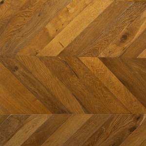 Parquet Prefinito 2 Strati Rovere Verniciato UV Spina Francese 45°